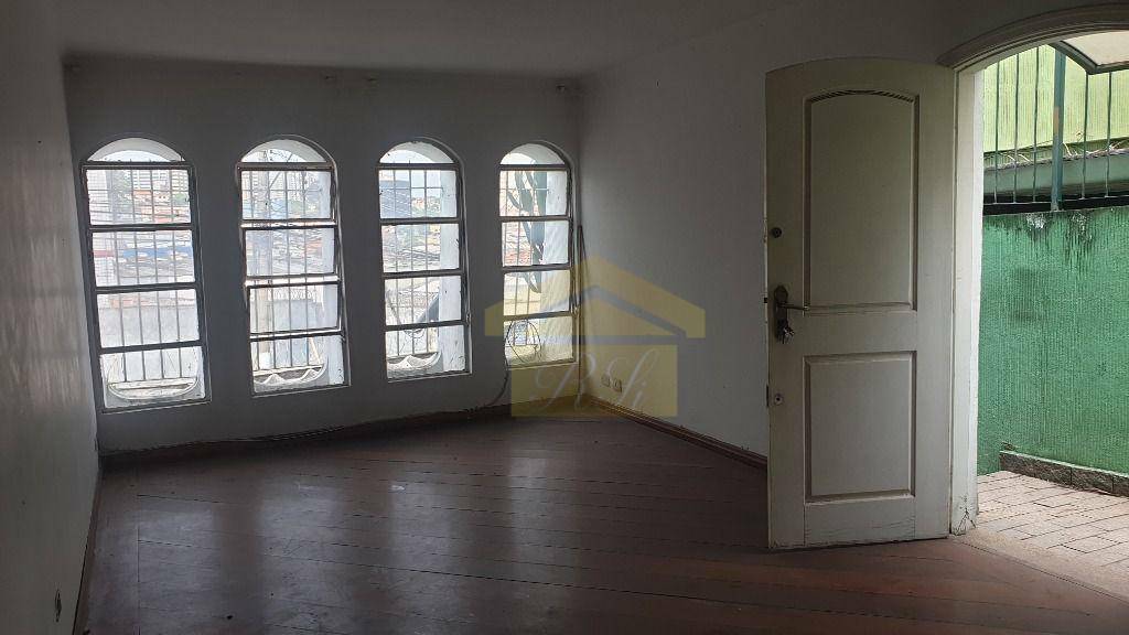 Sobrado à venda com 3 quartos, 138m² - Foto 1