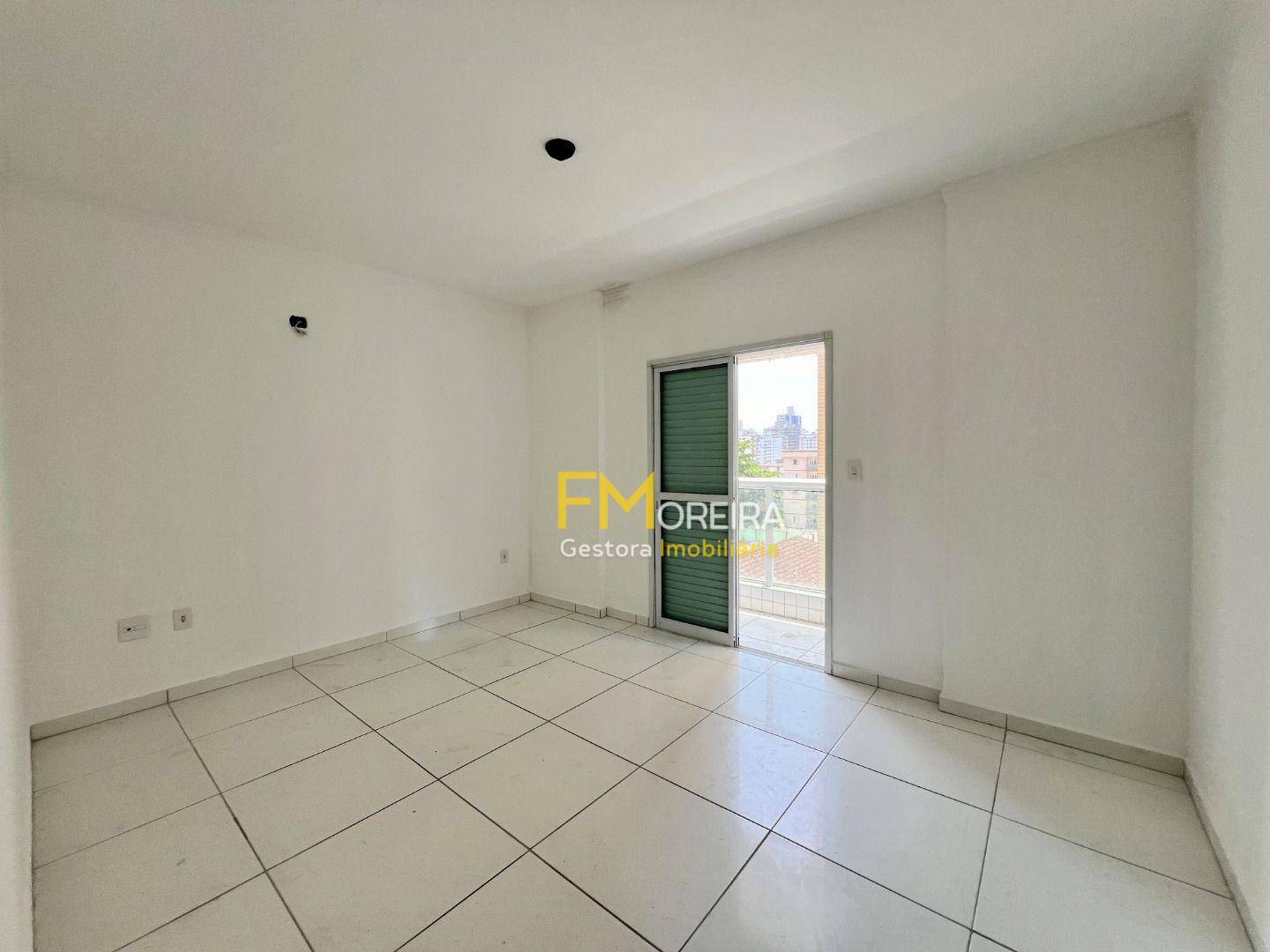 Apartamento para alugar com 2 quartos, 94m² - Foto 6