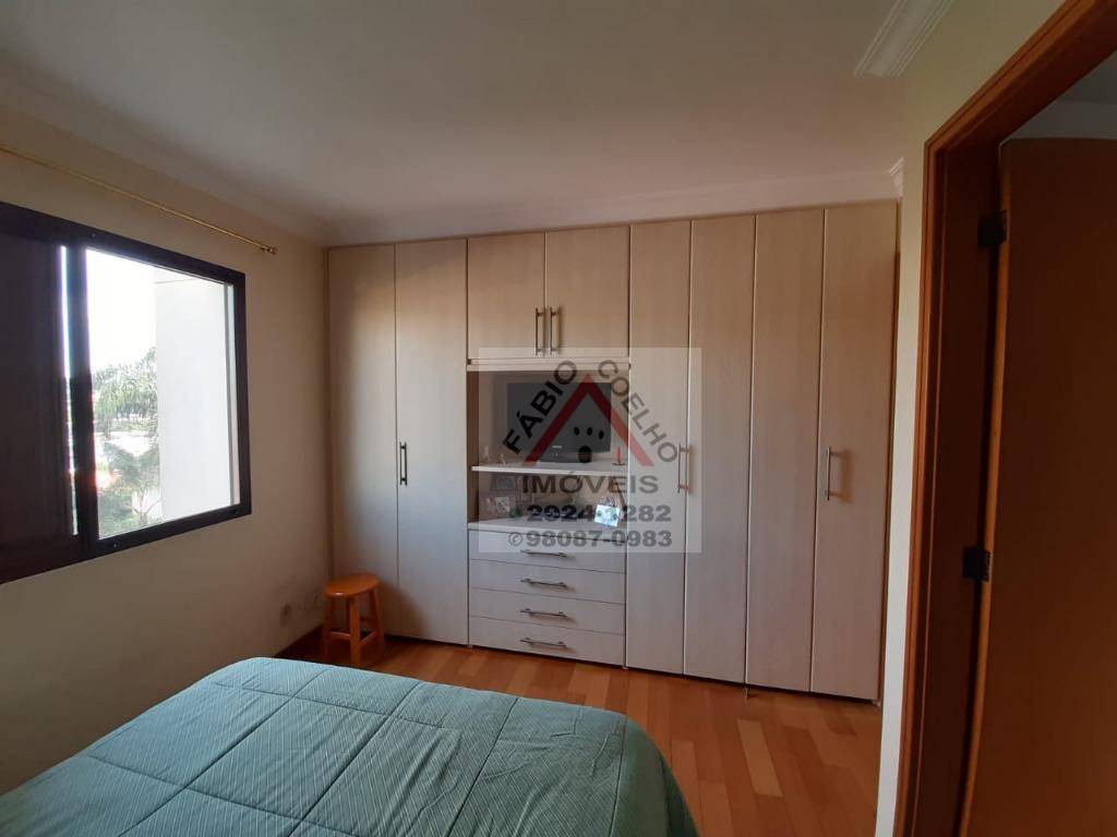 Apartamento à venda com 3 quartos, 87m² - Foto 4