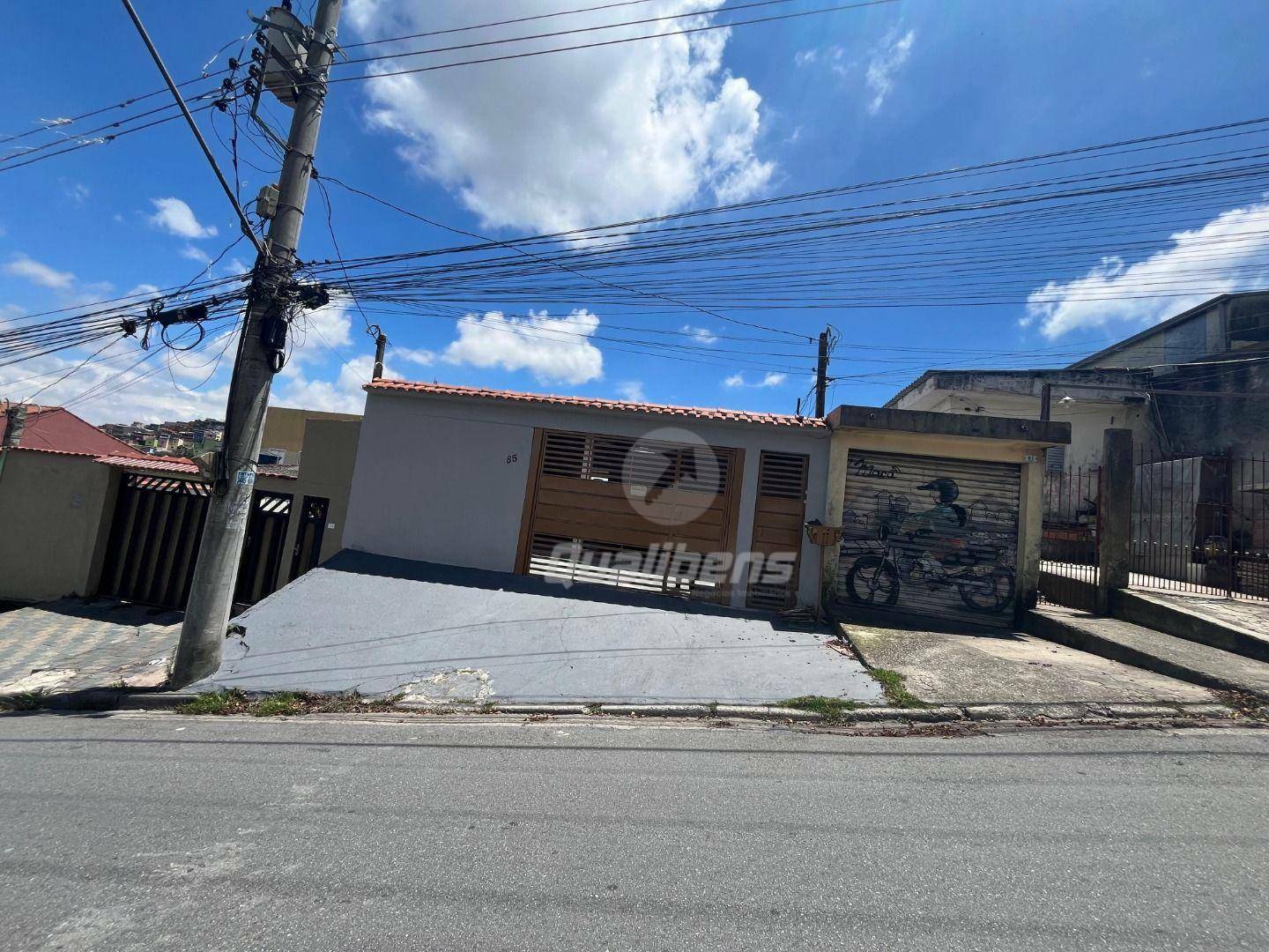 Casa para alugar com 3 quartos, 242m² - Foto 15