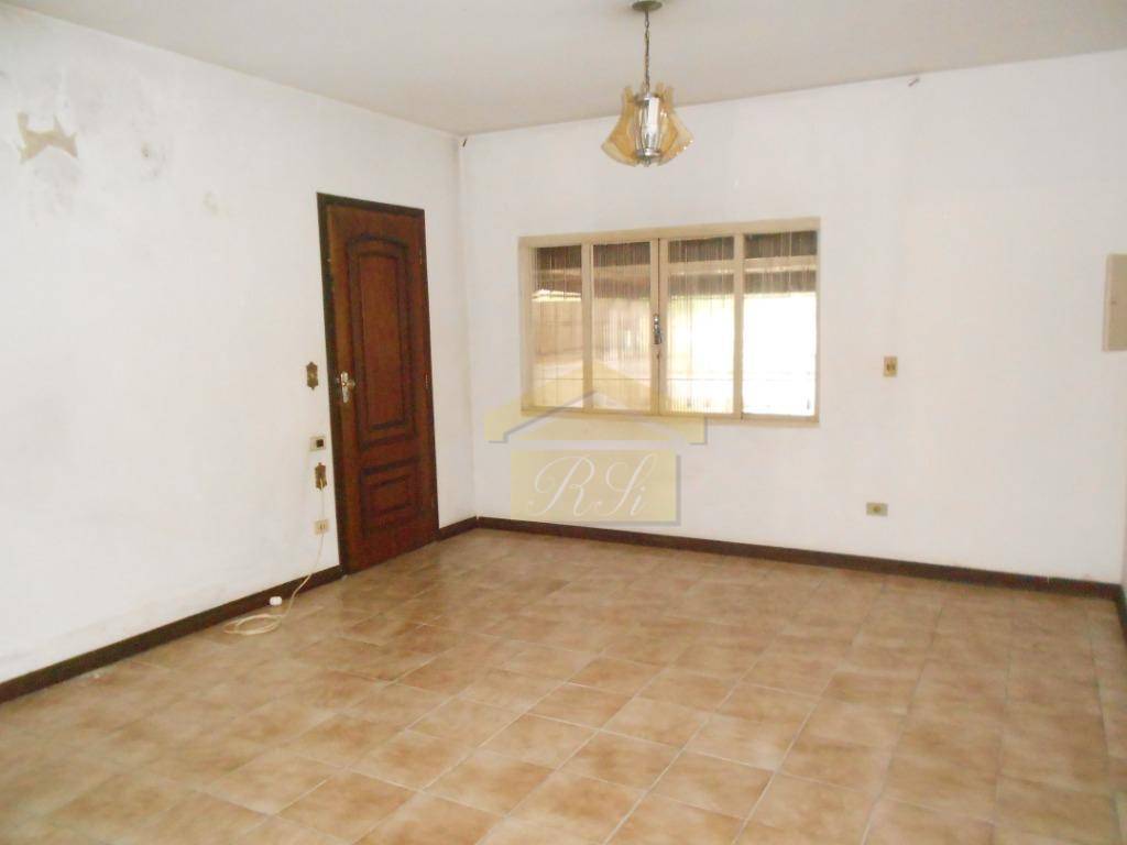 Sobrado à venda com 2 quartos, 125m² - Foto 2