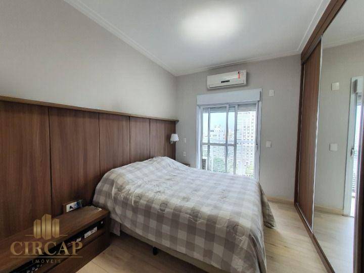 Apartamento à venda com 2 quartos, 67m² - Foto 9