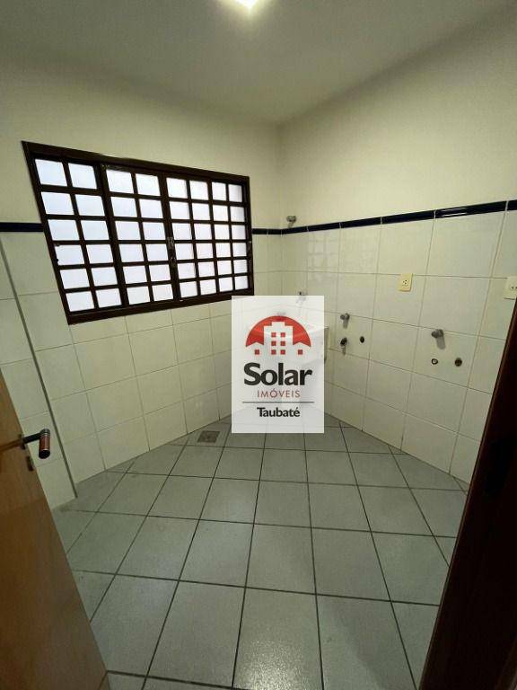 Casa à venda com 3 quartos, 190m² - Foto 6