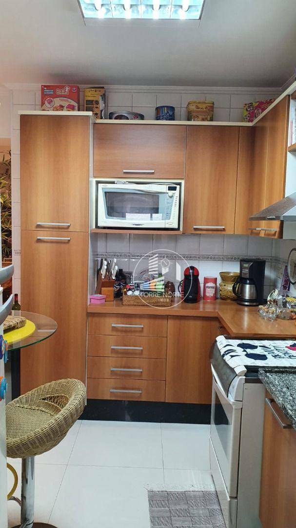 Apartamento à venda com 2 quartos, 84m² - Foto 11