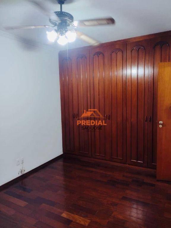 Casa à venda e aluguel com 4 quartos, 320m² - Foto 15