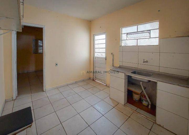 Casa à venda com 3 quartos, 147m² - Foto 6