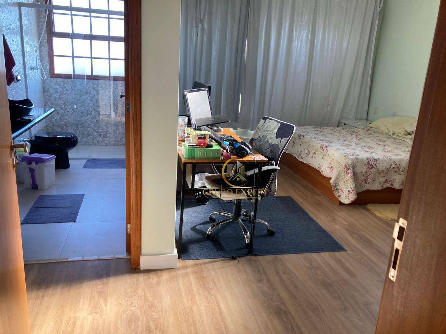Sobrado à venda com 4 quartos, 565m² - Foto 19