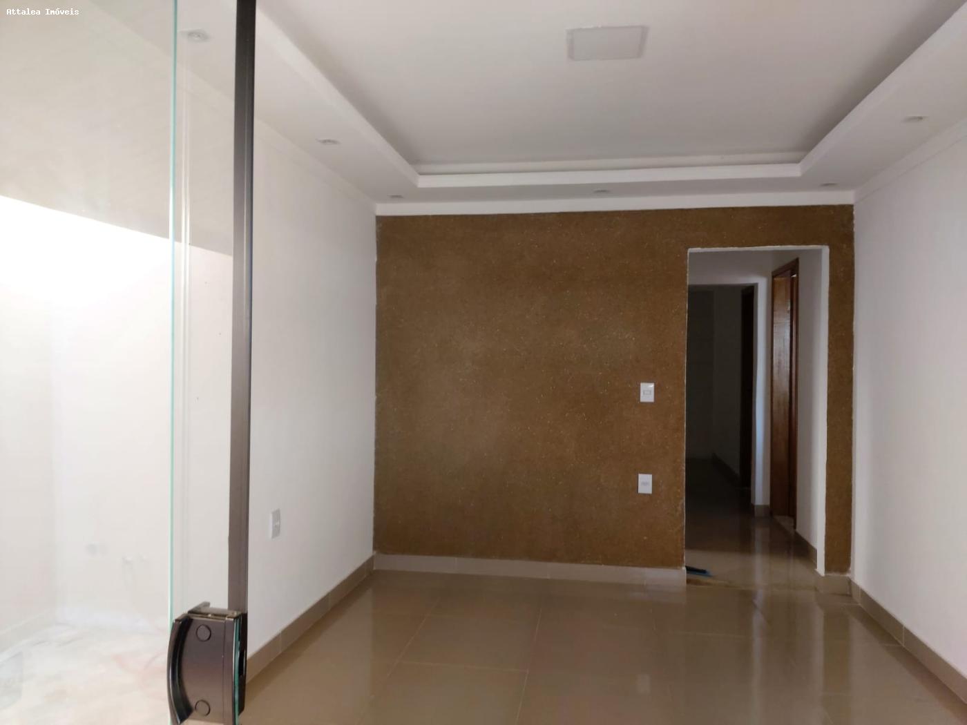 Casa à venda com 3 quartos, 200m² - Foto 5