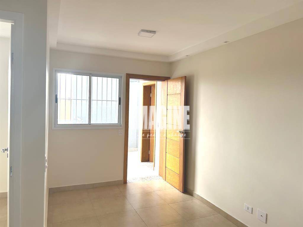 Apartamento à venda com 2 quartos, 46m² - Foto 1