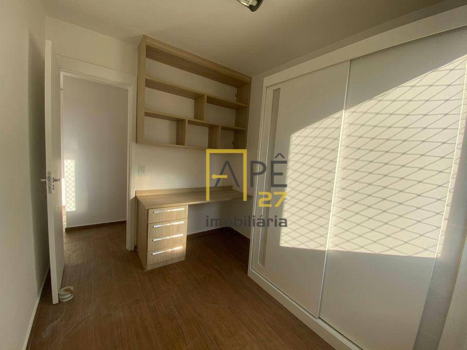 Apartamento à venda com 2 quartos, 47m² - Foto 2