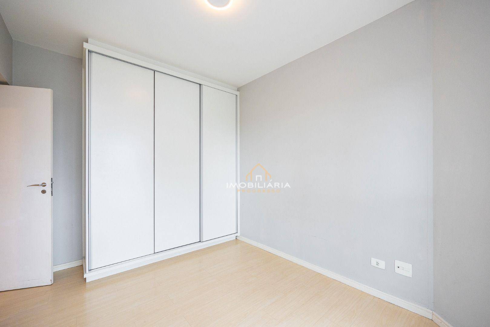 Apartamento à venda com 4 quartos, 215m² - Foto 43