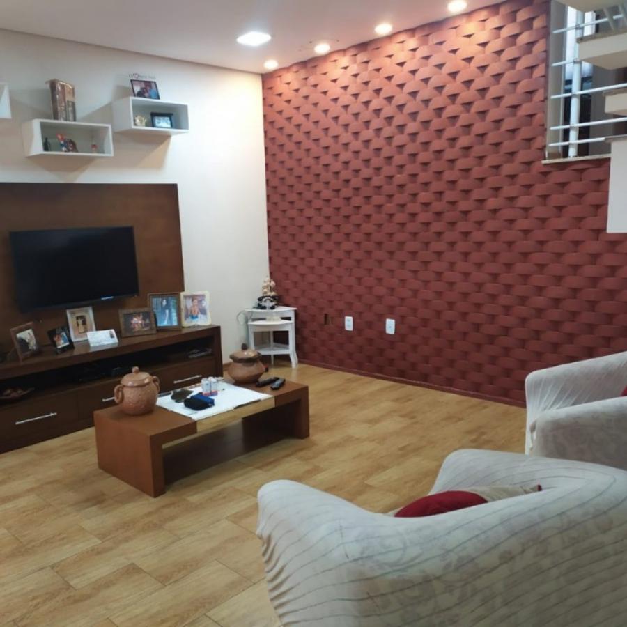 Casa de Condomínio à venda com 3 quartos, 300m² - Foto 3