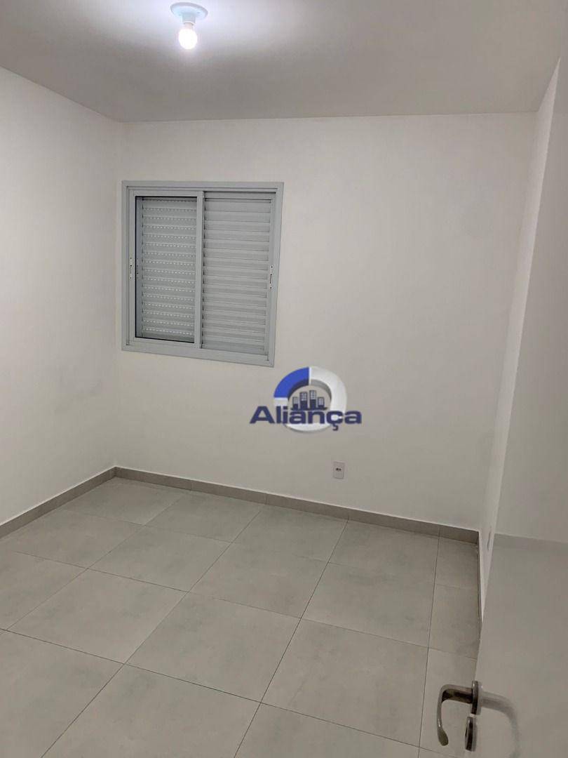 Apartamento para alugar com 2 quartos, 50m² - Foto 17