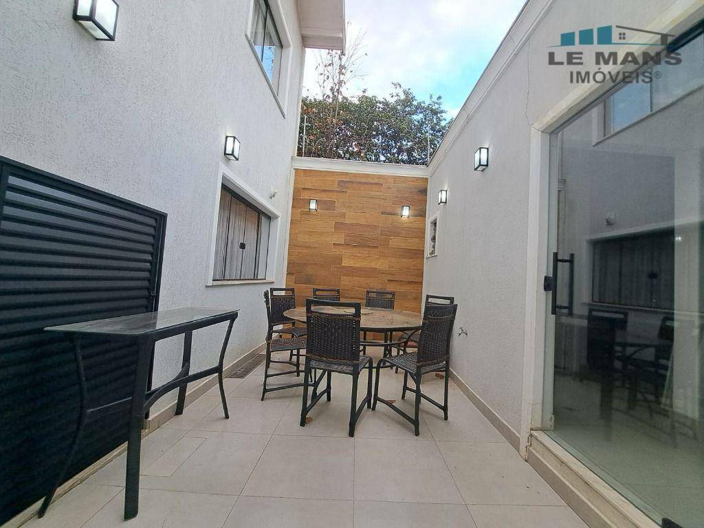 Casa à venda e aluguel com 3 quartos, 185m² - Foto 17