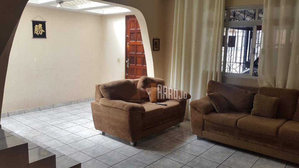 Sobrado à venda com 2 quartos, 90m² - Foto 1