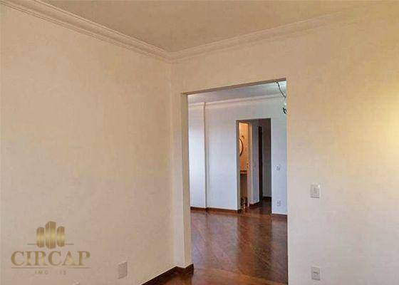 Apartamento à venda com 3 quartos, 106m² - Foto 4