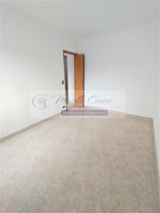 Apartamento para alugar com 2 quartos, 75m² - Foto 19