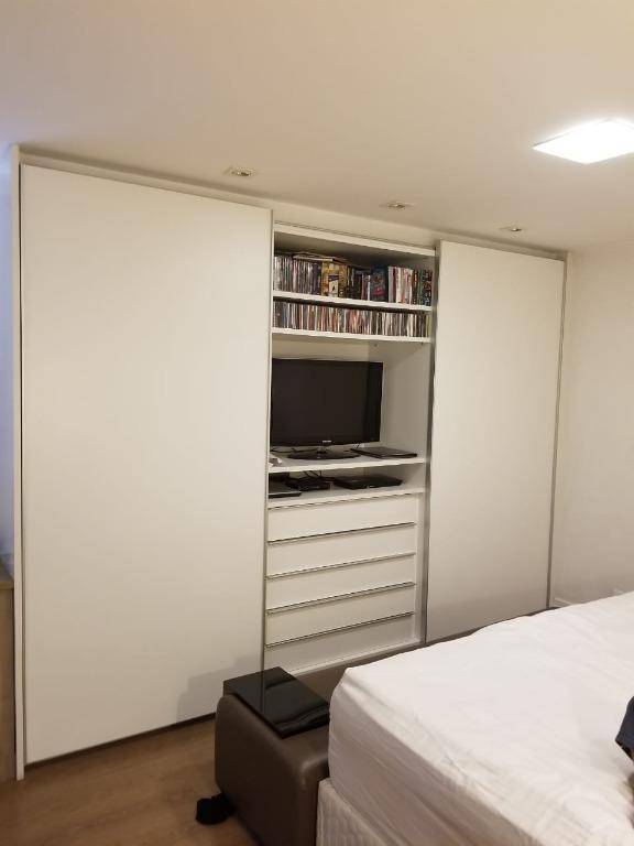 Apartamento à venda com 2 quartos, 80m² - Foto 3