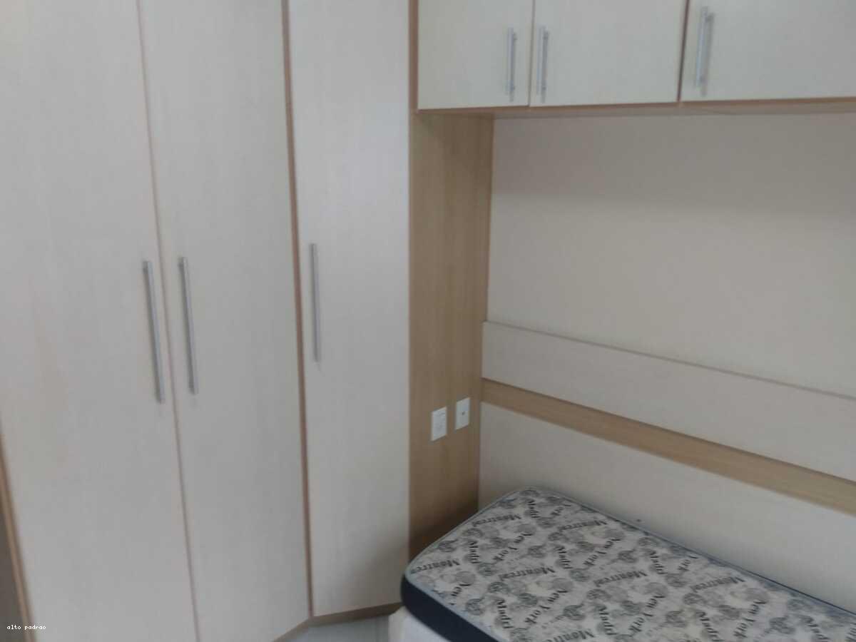 Apartamento à venda com 3 quartos, 128m² - Foto 12