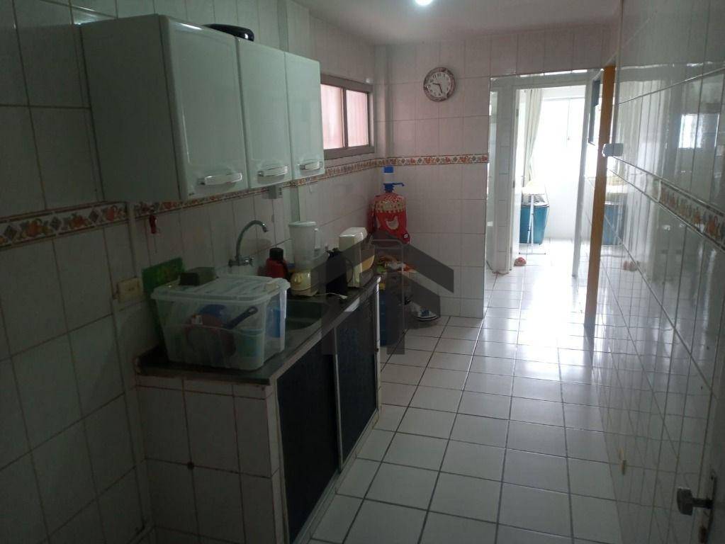 Apartamento à venda com 3 quartos, 81m² - Foto 14