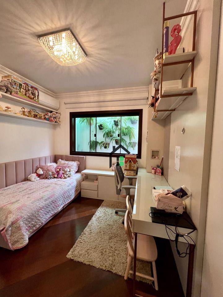 Casa, 3 quartos, 360 m² - Foto 20