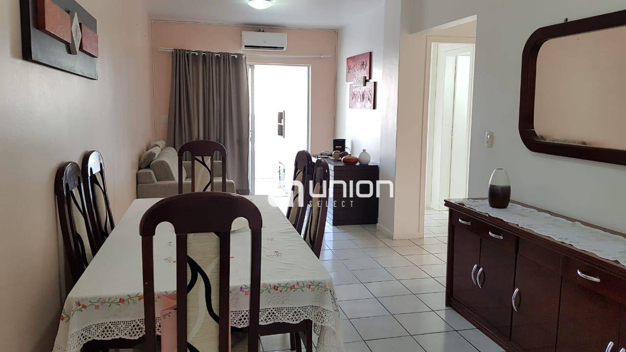 Apartamento à venda com 2 quartos, 85m² - Foto 4