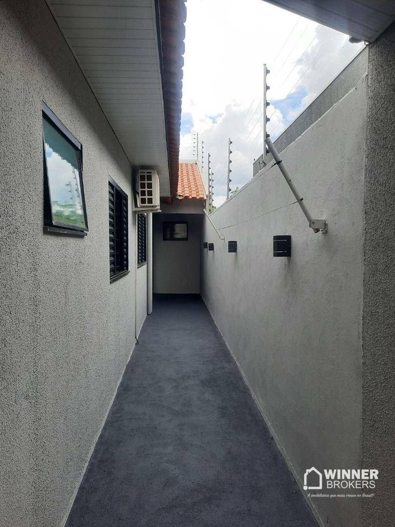 Casa à venda com 2 quartos, 130m² - Foto 12
