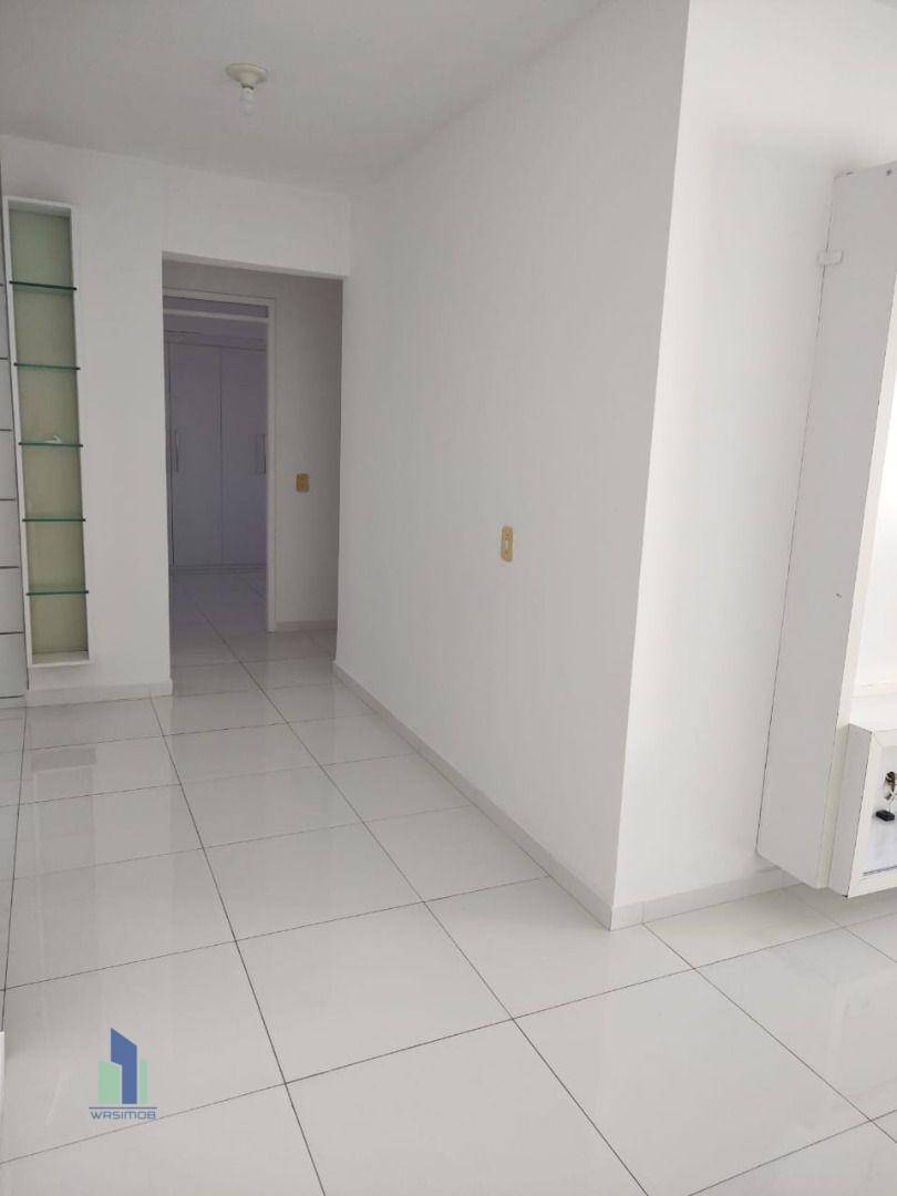 Apartamento à venda com 3 quartos, 60m² - Foto 12