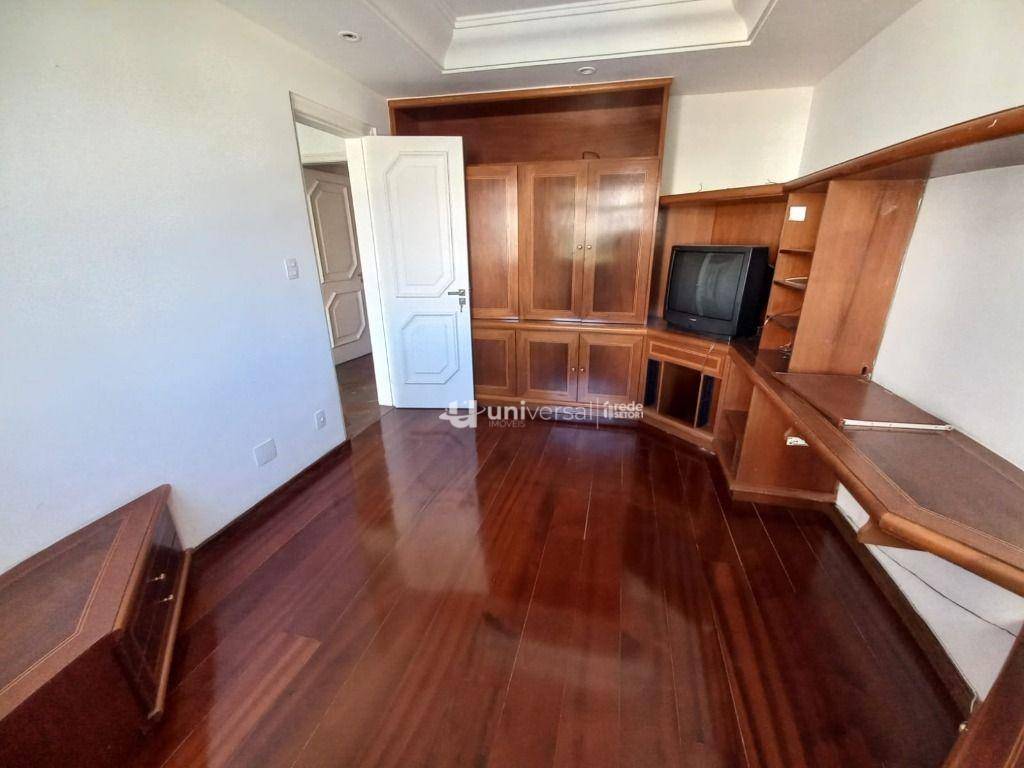 Apartamento à venda com 4 quartos, 220m² - Foto 23
