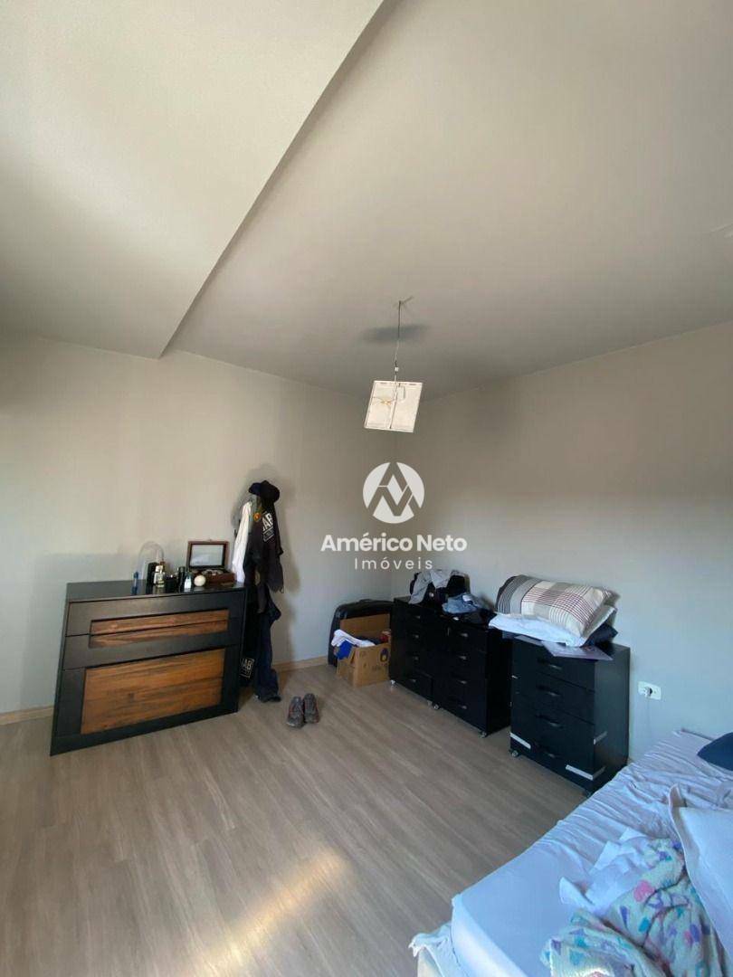 Sobrado à venda com 4 quartos, 250m² - Foto 14