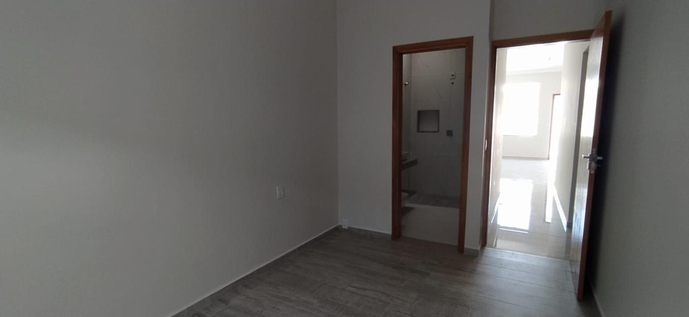 Casa à venda com 3 quartos, 77m² - Foto 14