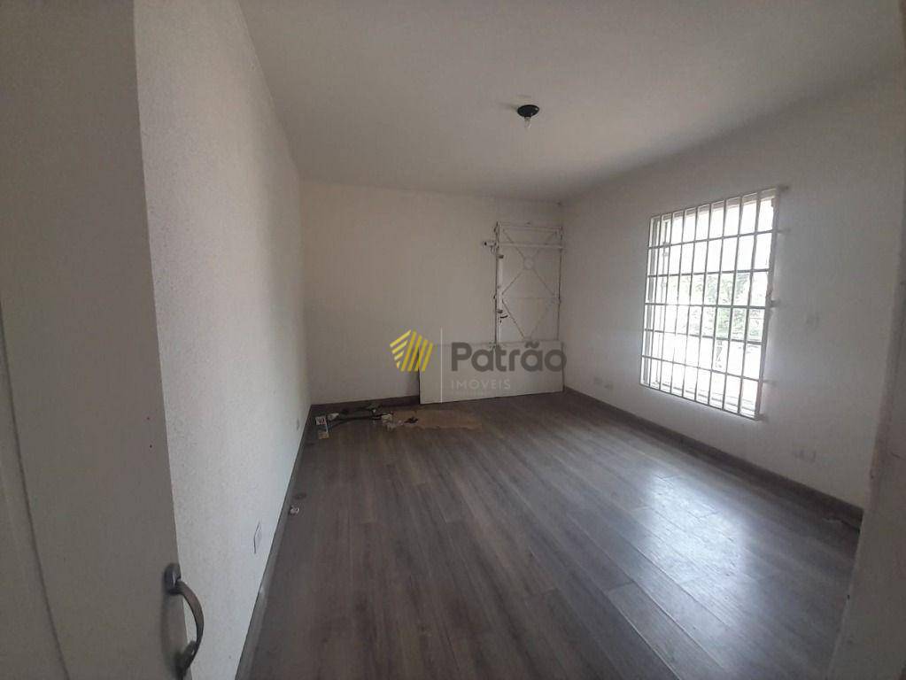 Sobrado para alugar com 3 quartos, 180m² - Foto 29