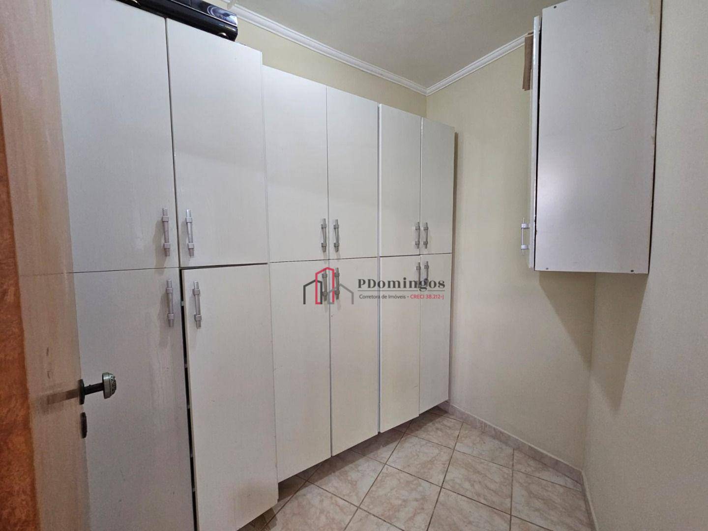 Apartamento à venda com 2 quartos, 145m² - Foto 17