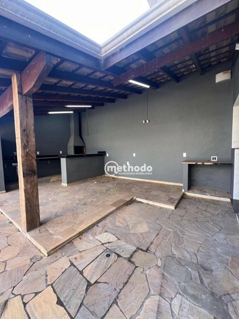 Casa à venda com 3 quartos, 236m² - Foto 26