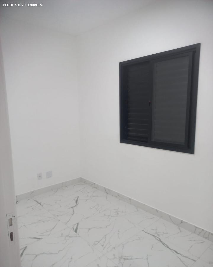 Casa à venda com 2 quartos, 150m² - Foto 13