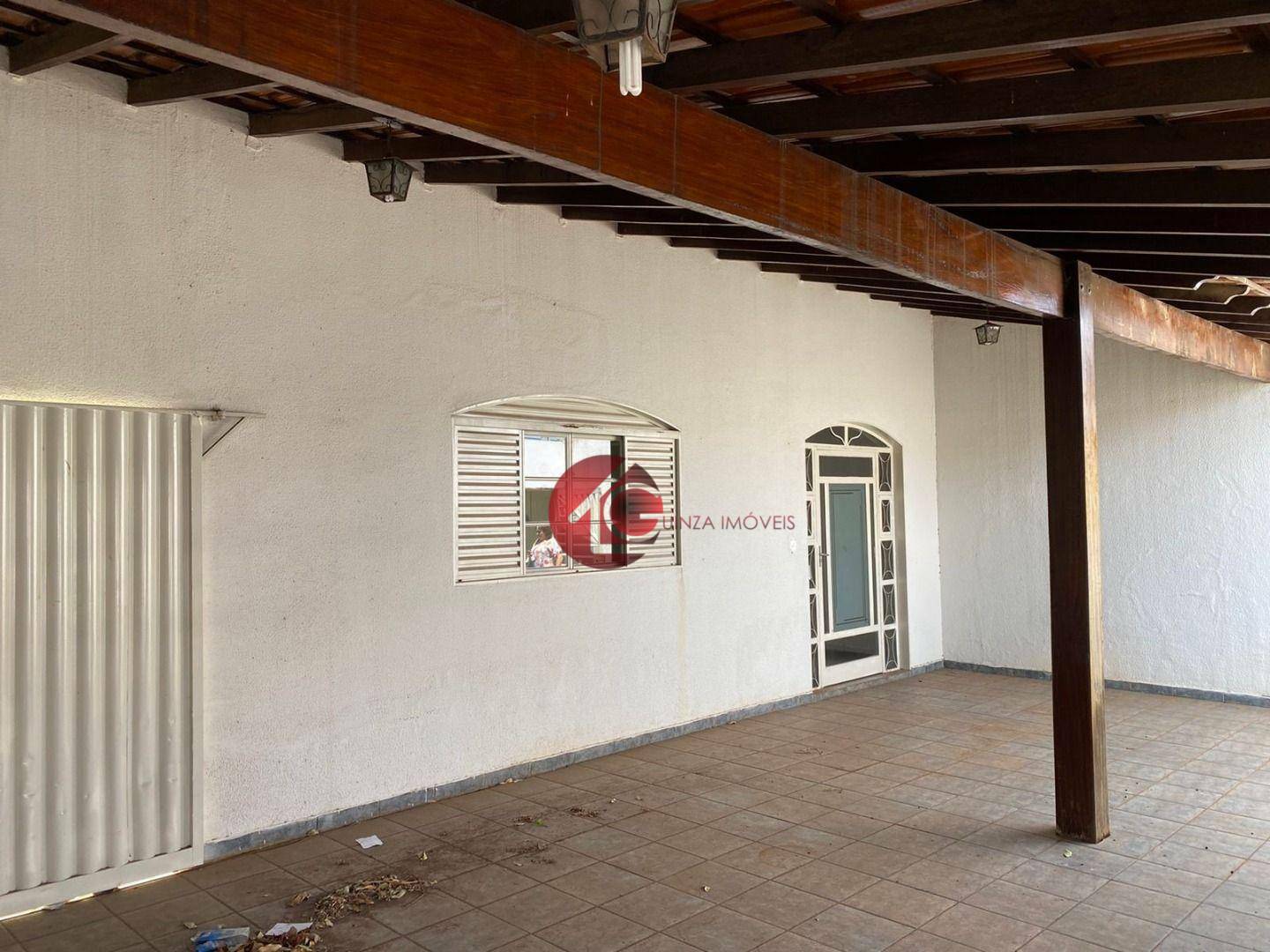 Casa à venda com 3 quartos, 230m² - Foto 3