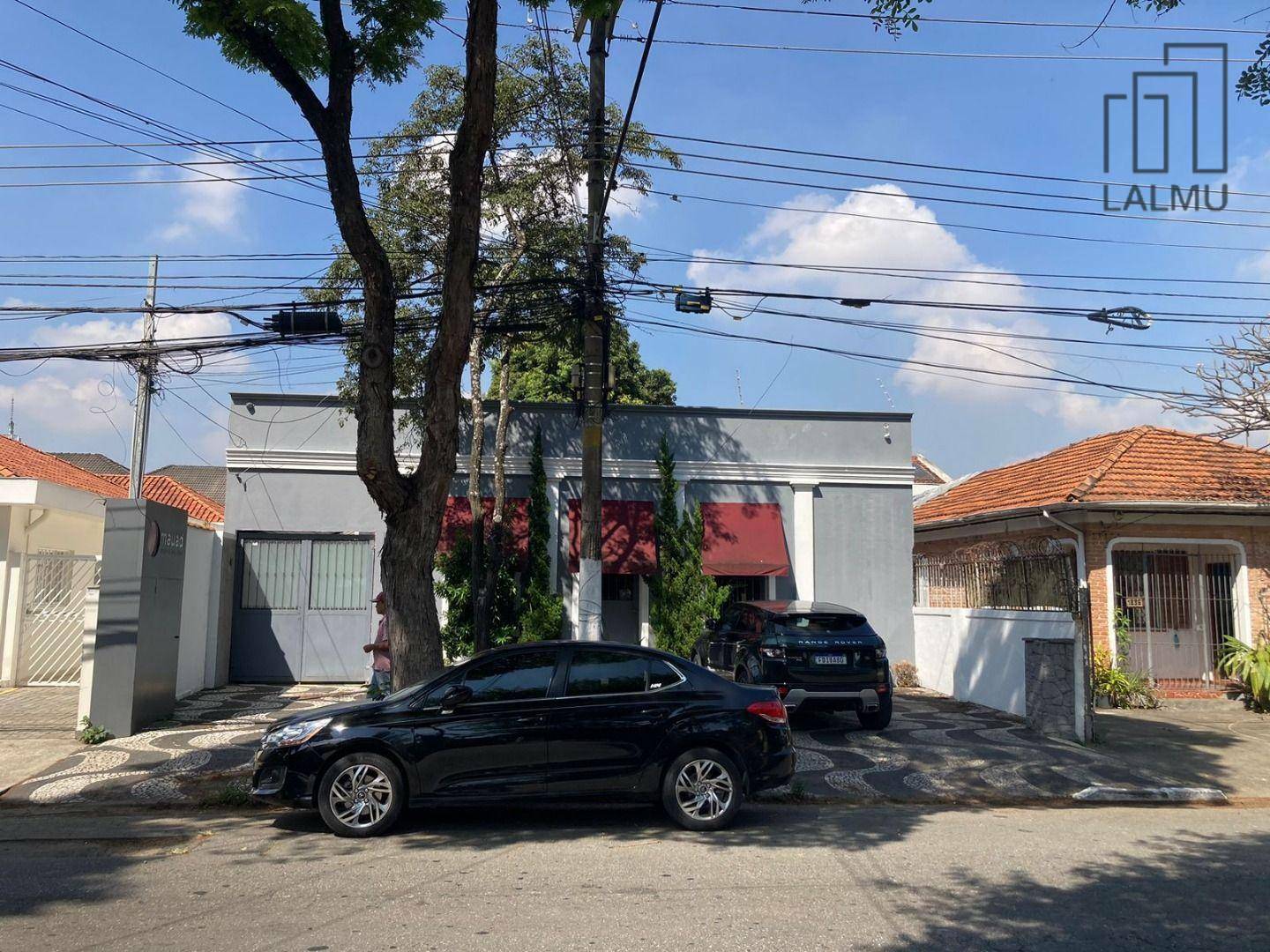 Casa para alugar com 3 quartos, 160m² - Foto 1