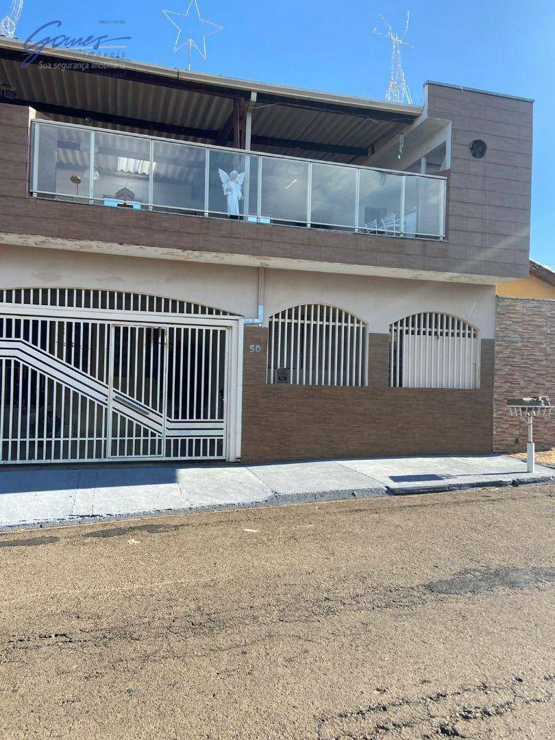 Sobrado à venda com 3 quartos, 250m² - Foto 2