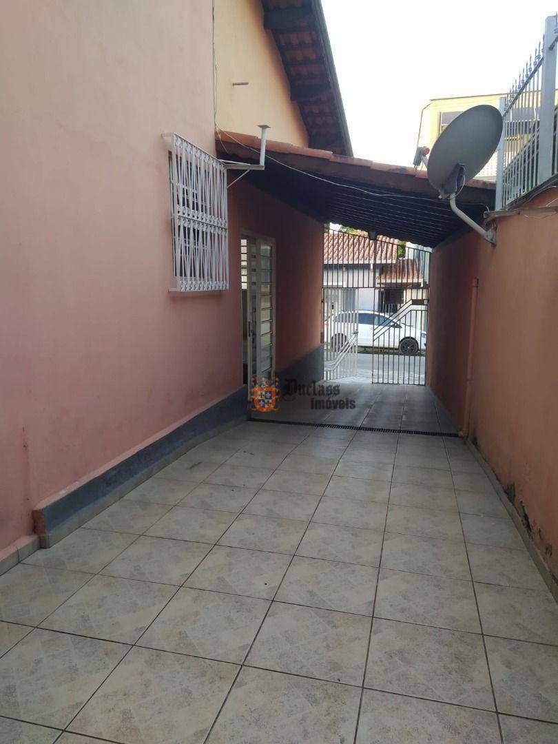 Casa à venda com 5 quartos, 146m² - Foto 14