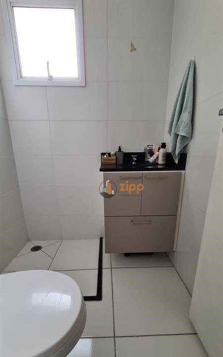 Apartamento à venda com 3 quartos, 66m² - Foto 21