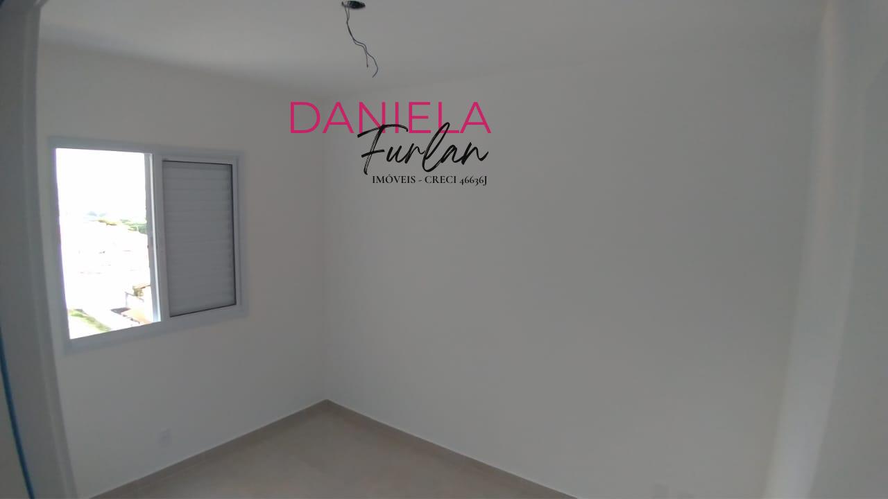 Apartamento à venda com 2 quartos, 61m² - Foto 15