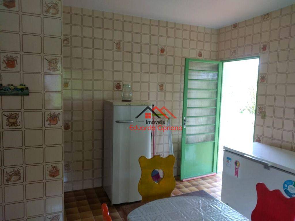 Casa à venda com 5 quartos, 350m² - Foto 40