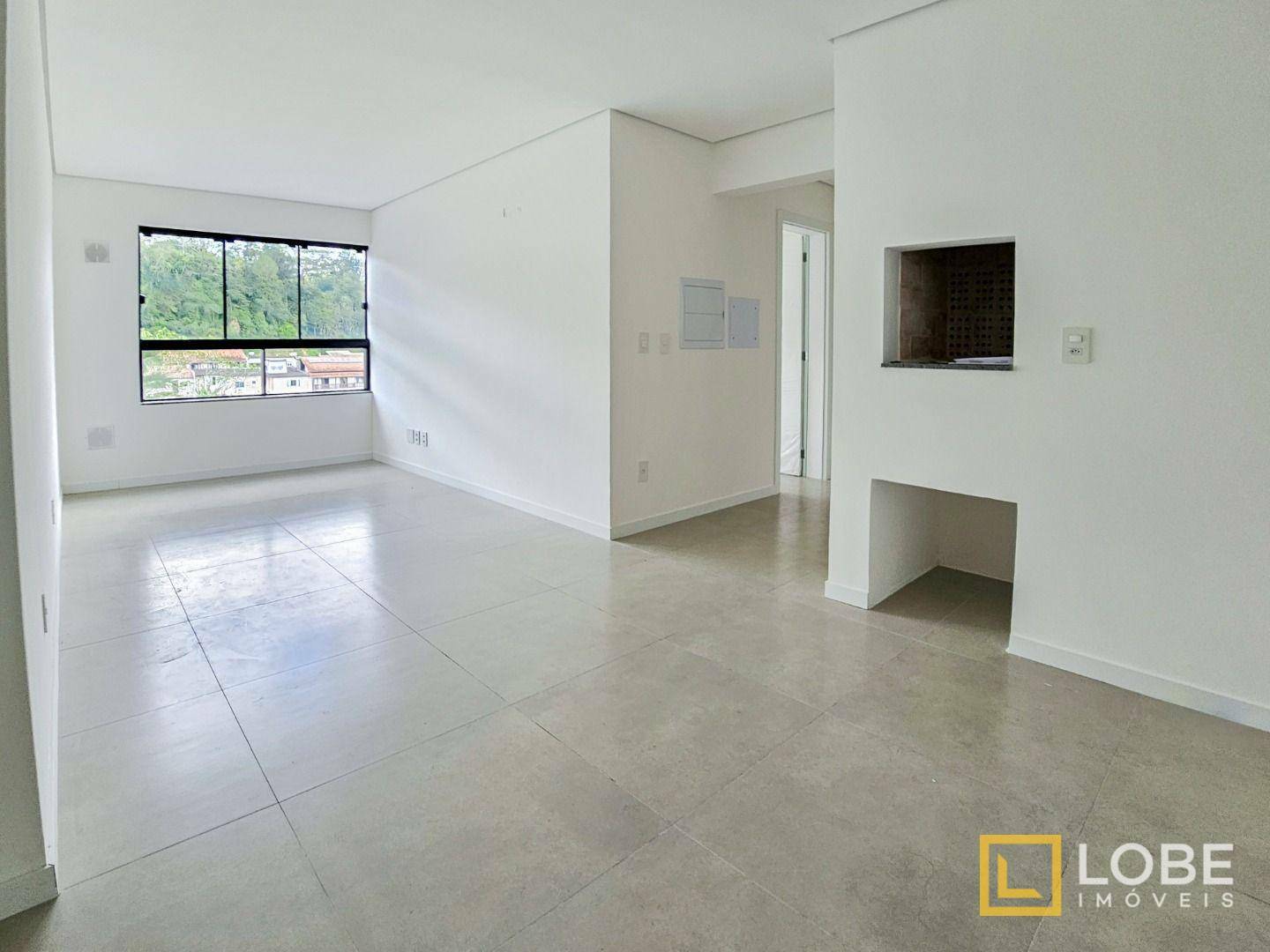 Apartamento à venda com 2 quartos, 63m² - Foto 1