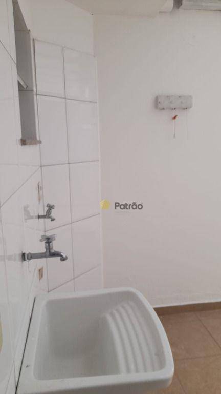 Apartamento para alugar com 2 quartos, 70m² - Foto 5