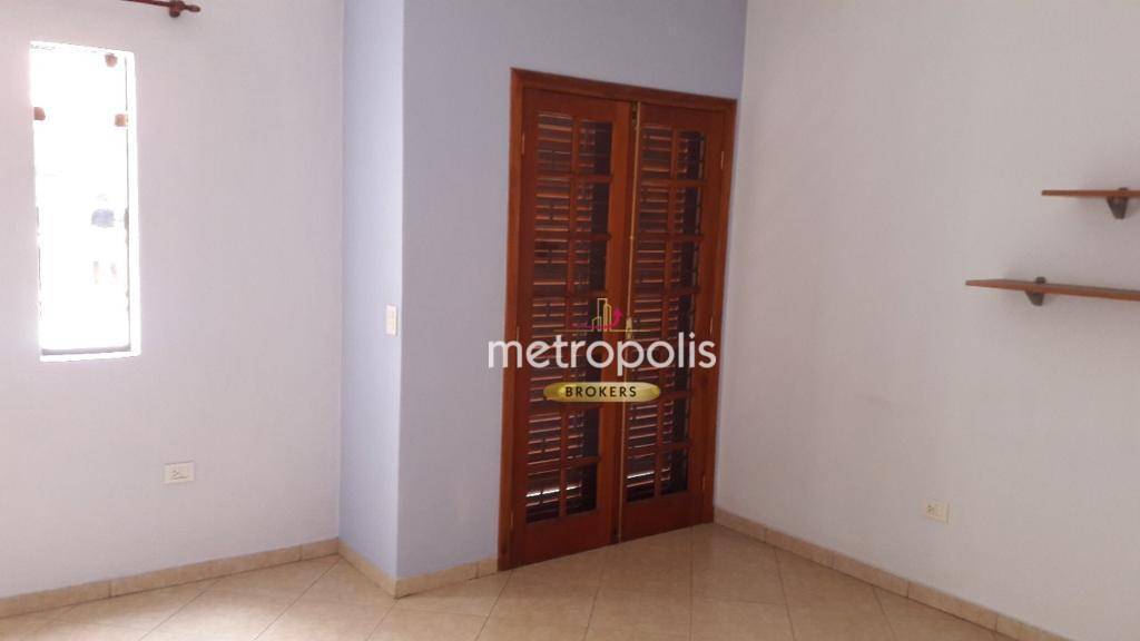 Sobrado à venda com 2 quartos, 290m² - Foto 8