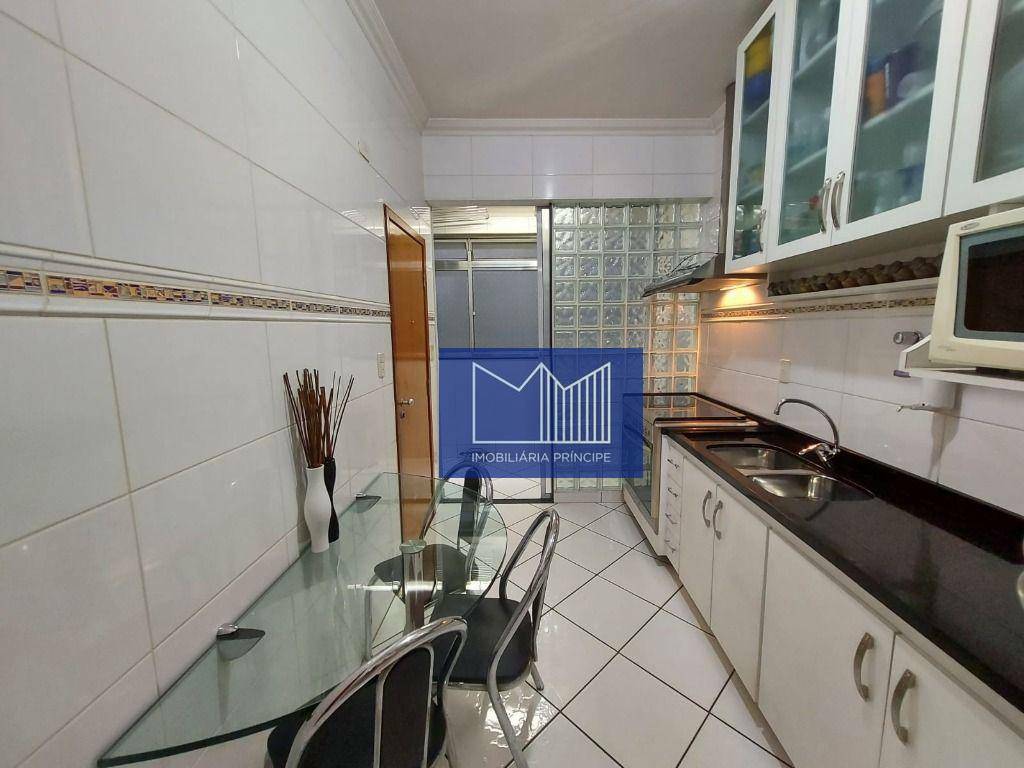 Apartamento à venda com 3 quartos, 116m² - Foto 9