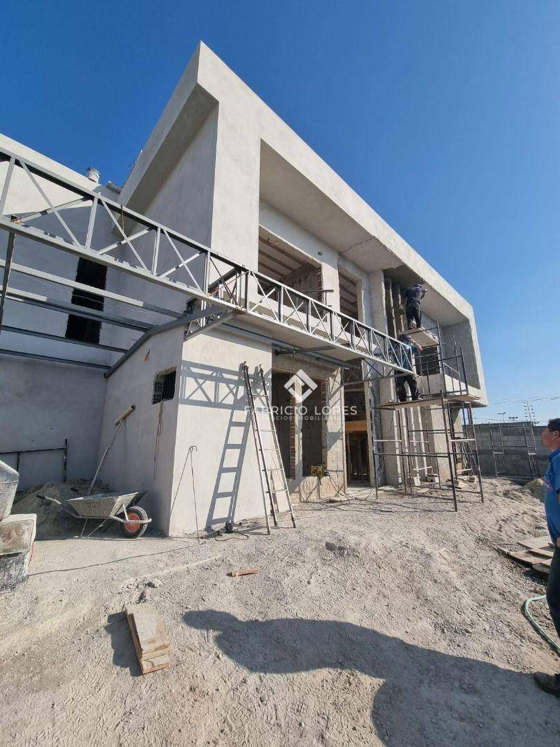 Casa à venda com 4 quartos, 383m² - Foto 10