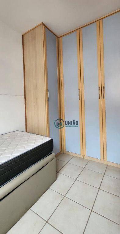 Apartamento à venda com 2 quartos, 80m² - Foto 14