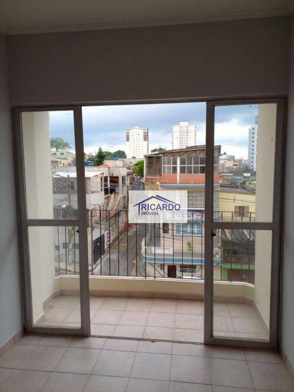 Apartamento à venda com 3 quartos, 68m² - Foto 11