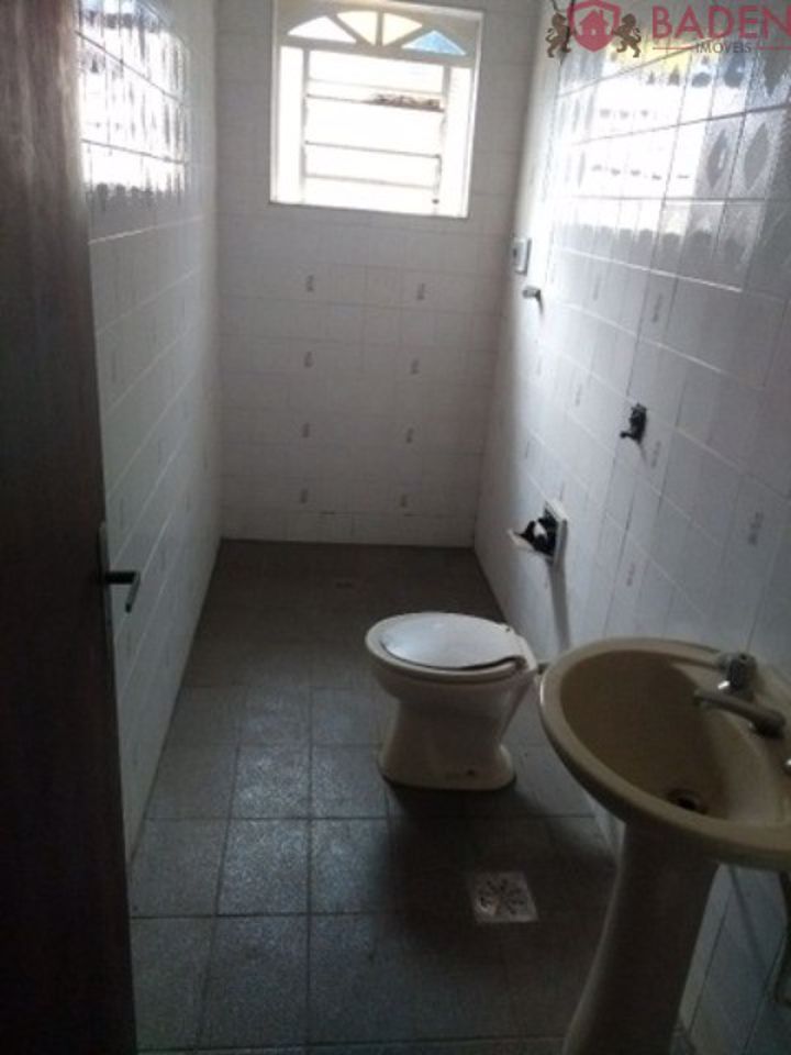 Casa à venda com 4 quartos, 150m² - Foto 16